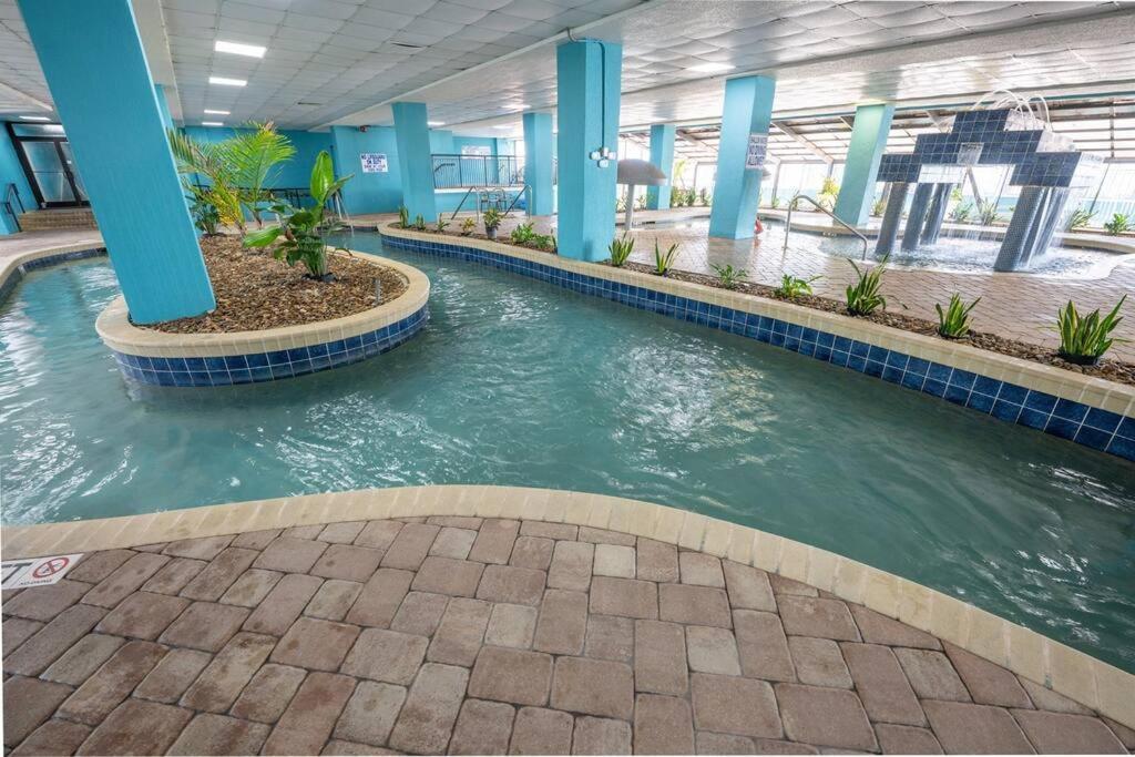 Remodeled Condo, Waterpark View At Landmark Resort Myrtle Beach Exterior photo